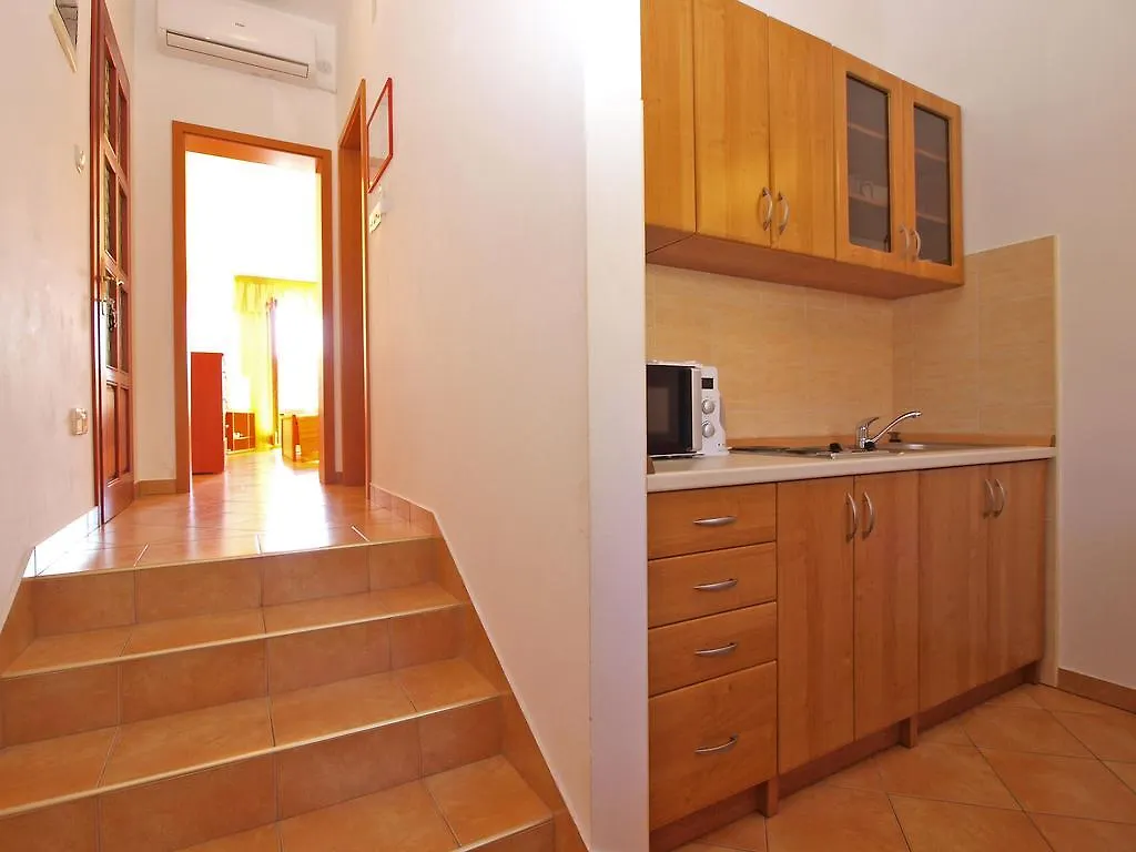 PUY Apartments Lidija 1305